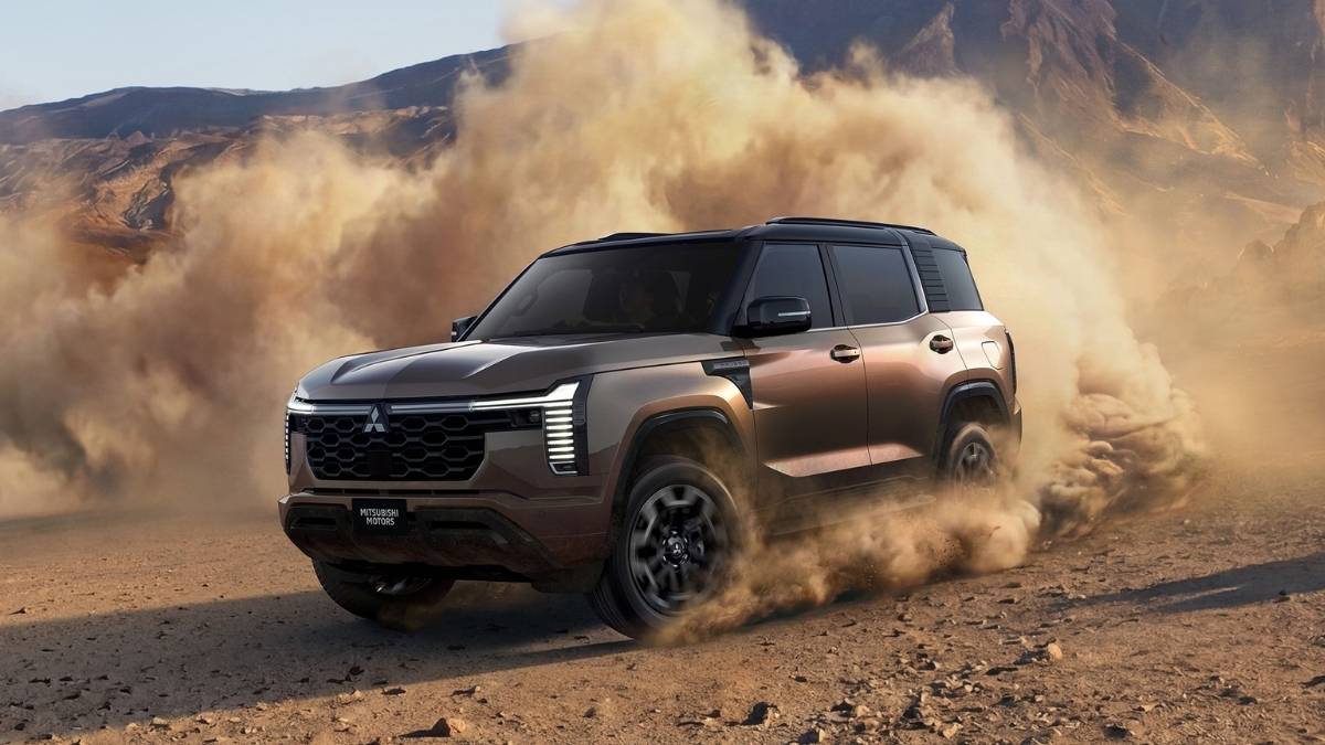 Mitsubishi All-New Pajero